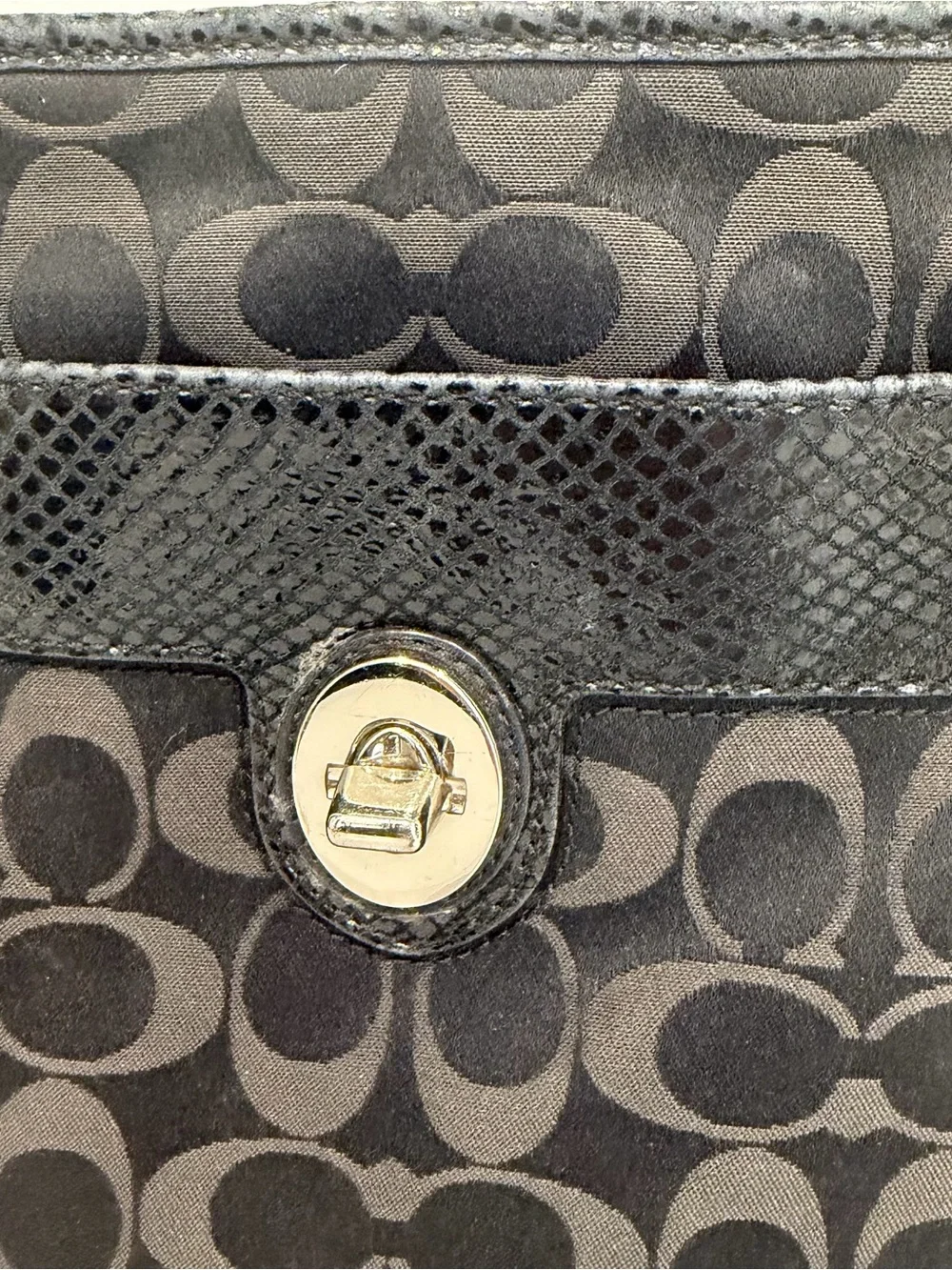 Coach Black Signature Peyton Exotic Trim Swingpack Crossbody